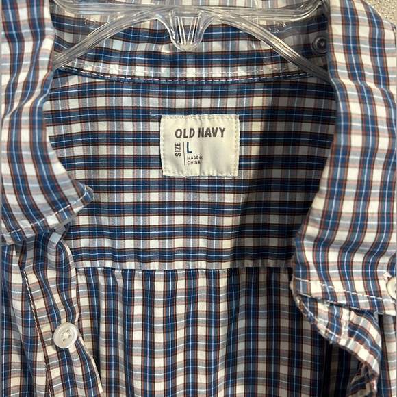 Men’s Old Navy button down size Large. - Picture 3 of 5